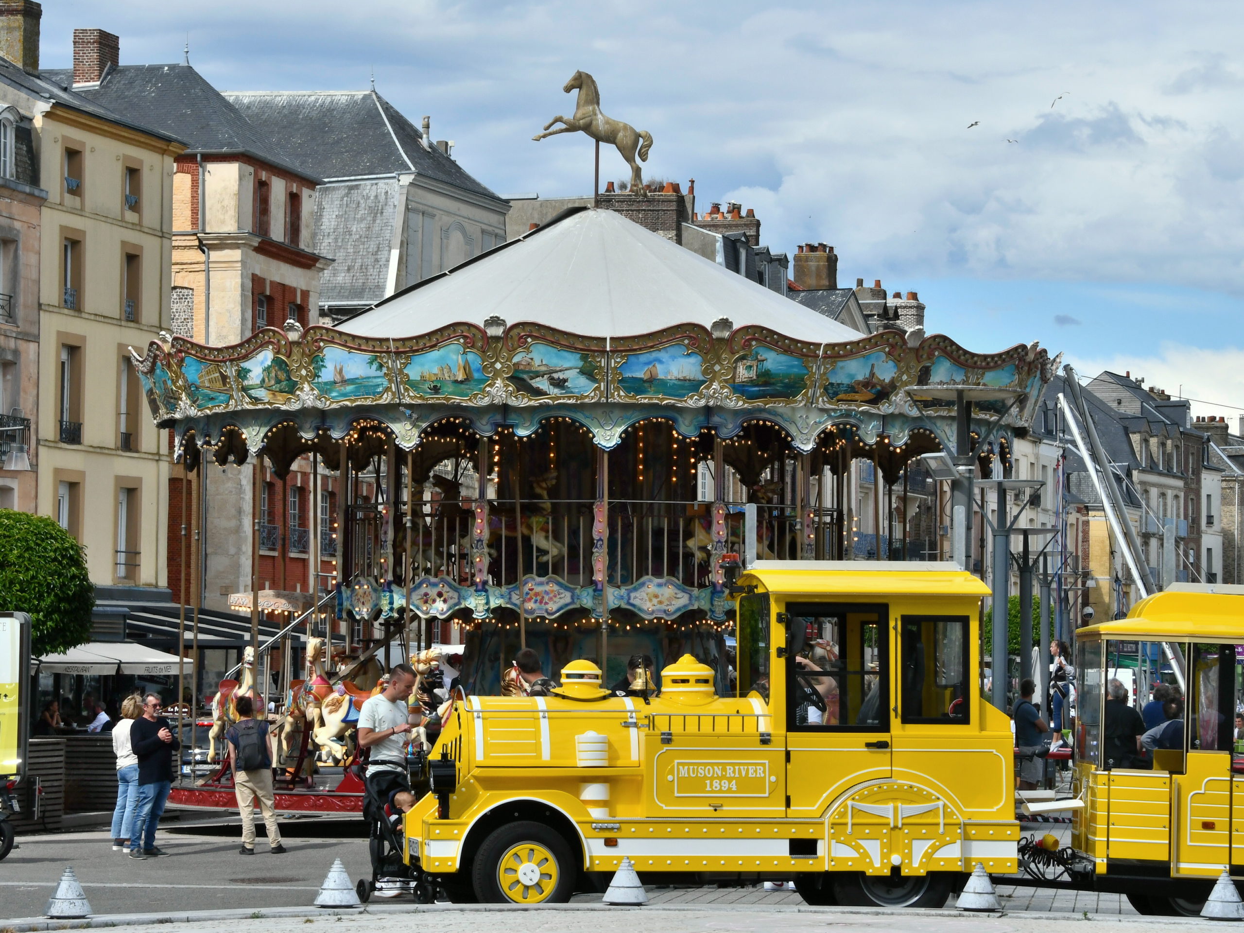 Train quai henri IV dieppe